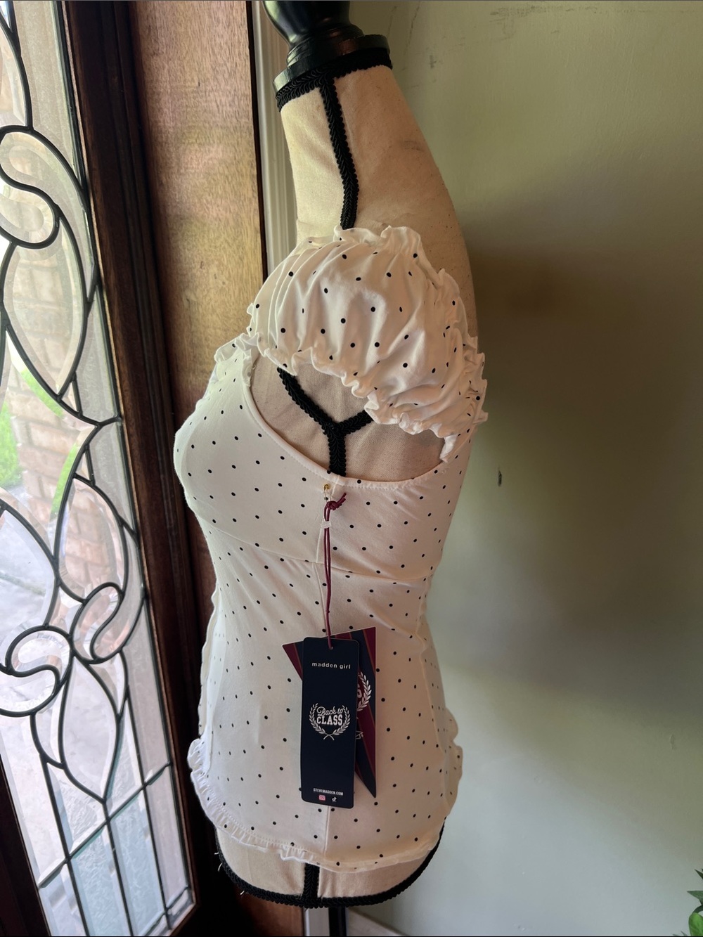 Madden Girl White Top with Black Polka Dots - Picture 3 of 6